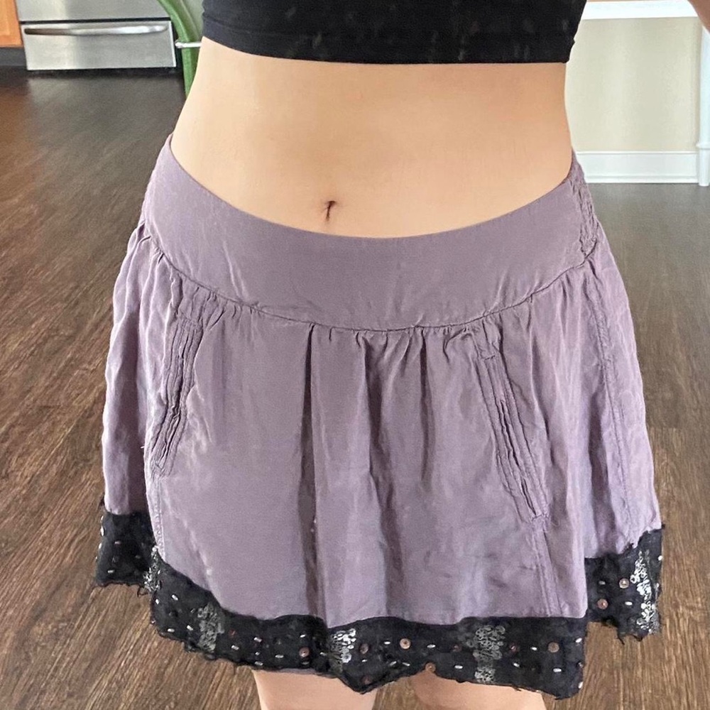Free People Boho mauve skirt with black lace and sequin trim